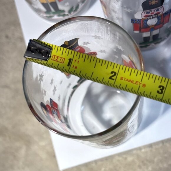 Libby Nutcracker Holiday Glasses Festive Snowflake Design Holly Accents Set Of 5 - Picture 8 of 9